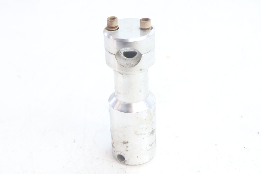 photo de ATTACCO MANUBRIO PEUGEOT LUDIX BLASTER 50 (2006 - 2014) - Primo piano tecnico