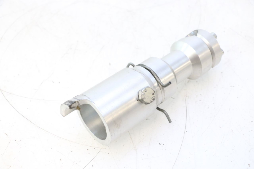photo de ATTACCO MANUBRIO PEUGEOT LUDIX SNAKE 2T 50 (2004 - 2014) - Dettaglio del componente