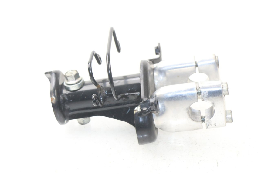 photo de ATTACCO MANUBRIO HONDA PCX (JF47) 125 (2012 - 2013) - Dettaglio del componente