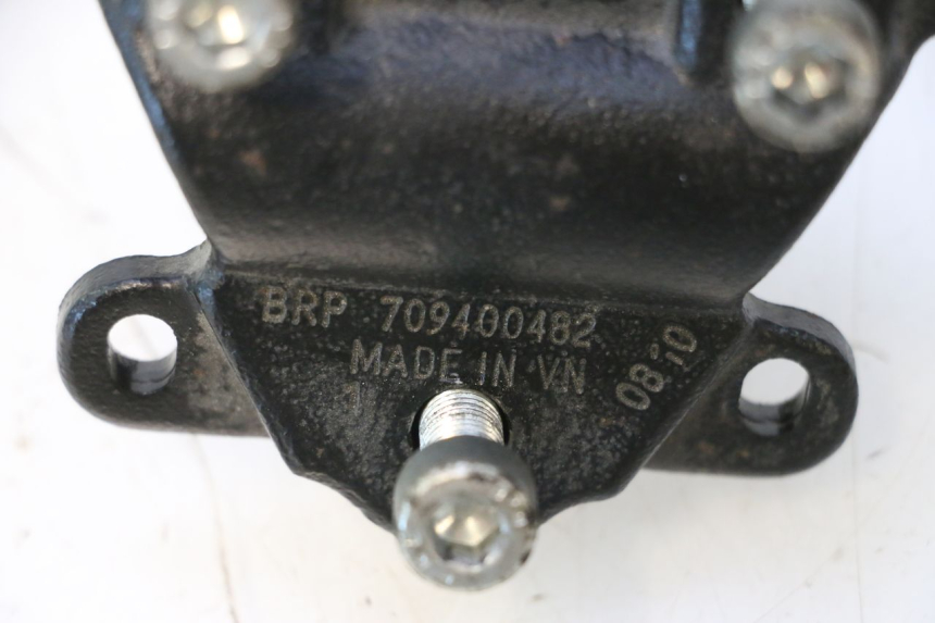 photo de ATTACCO MANUBRIO CAN-AM SPYDER RS 1000 (2008 - 2012) - Dettaglio del componente