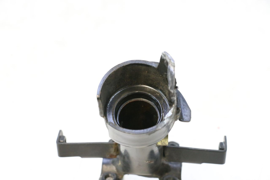 photo de ATTACCO MANUBRIO PEUGEOT TREKKER 50 (1995 - 2004) - Zoom sullo stato d'uso