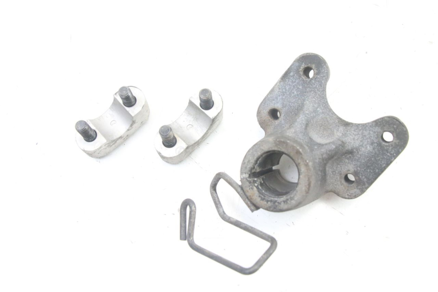 photo de ATTACCO MANUBRIO YAMAHA X-MAX XMAX ABS 250 (2010 - 2012) - Ricambio usato controllato