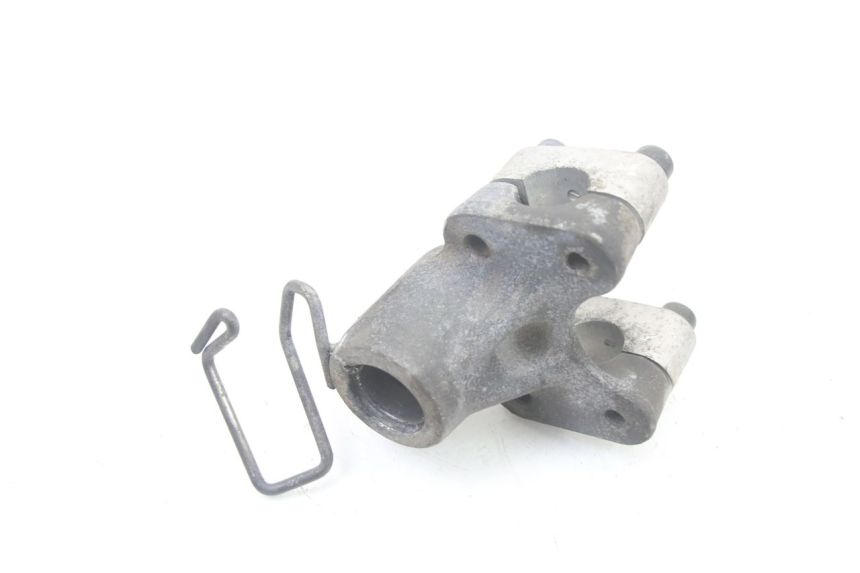 photo de ATTACCO MANUBRIO YAMAHA X-MAX XMAX ABS 250 (2010 - 2014) - Primo piano tecnico