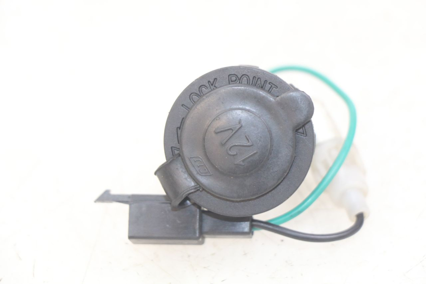 photo de PRISE ACCENDISIGARI KYMCO AGILITY 16+ 4T 50 (2018 - 2023) - Dettaglio del componente