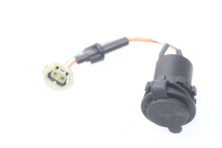 photo de PRESA ACCENDISIGARI KYMCO DINK STREET 125 (2009 - 2014) - Dettaglio del componente