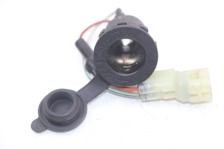 photo de PRESA ACCENDISIGARI KYMCO DINK STREET 125 (2009 - 2014) - Dettaglio del componente