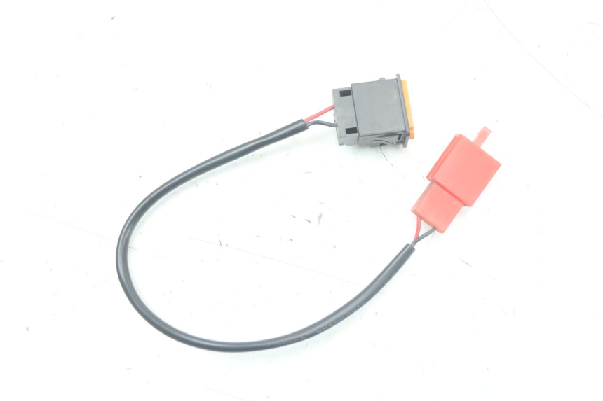 photo de PRESA ACCENDISIGARI WAYSCRAL E-START 1 (2018 - 2022) - Primo piano tecnico