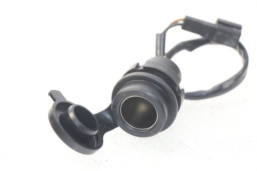 photo de PRESA ACCENDISIGARI YAMAHA FJR ABS 1300 (2006 - 2012) - Vista principale