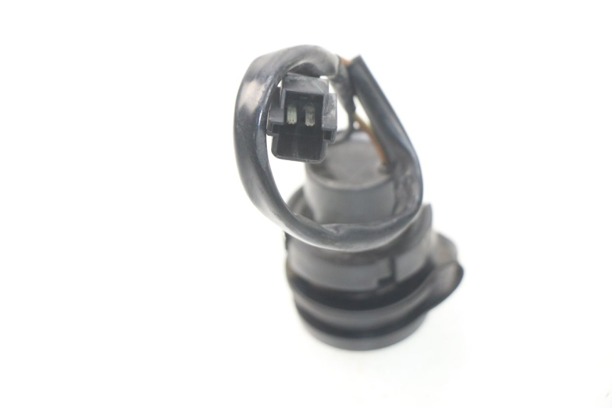 photo de PRESA ACCENDISIGARI YAMAHA FJR ABS 1300 (2006 - 2012) - Zoom sullo stato d'uso