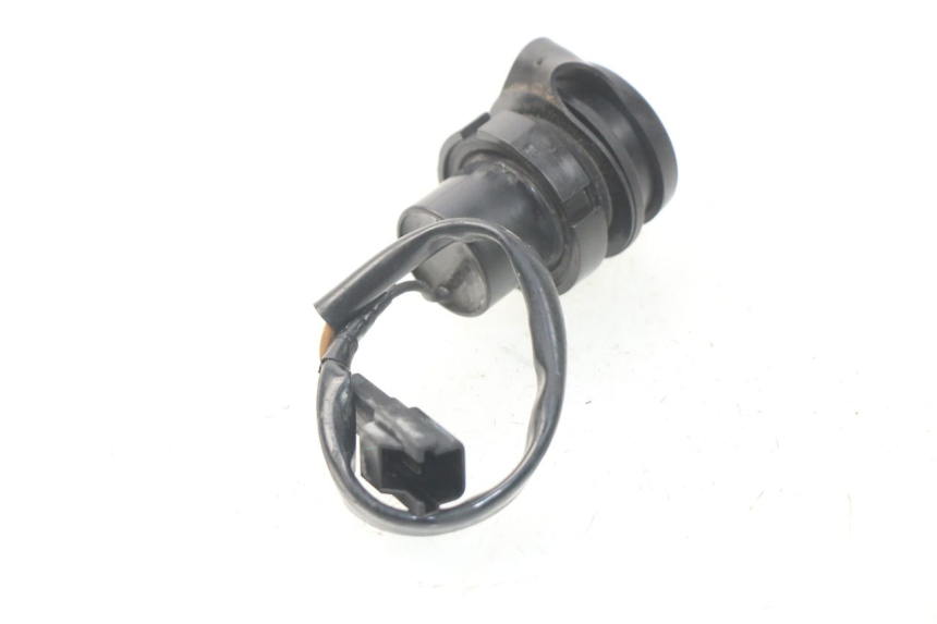 photo de PRESA ACCENDISIGARI YAMAHA FJR ABS 1300 (2006 - 2012) - Altra angolazione