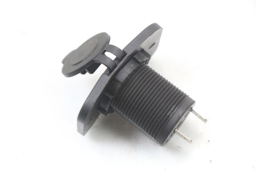 photo de PRESA ACCENDISIGARI HYOSUNG GTR 125 (2006 - 2008) - Altra angolazione