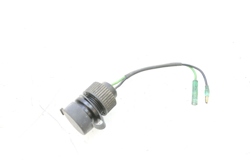 photo de Presa accendisigari SYM GTS EVO 125 (2009 - 2013) - Altra angolazione
