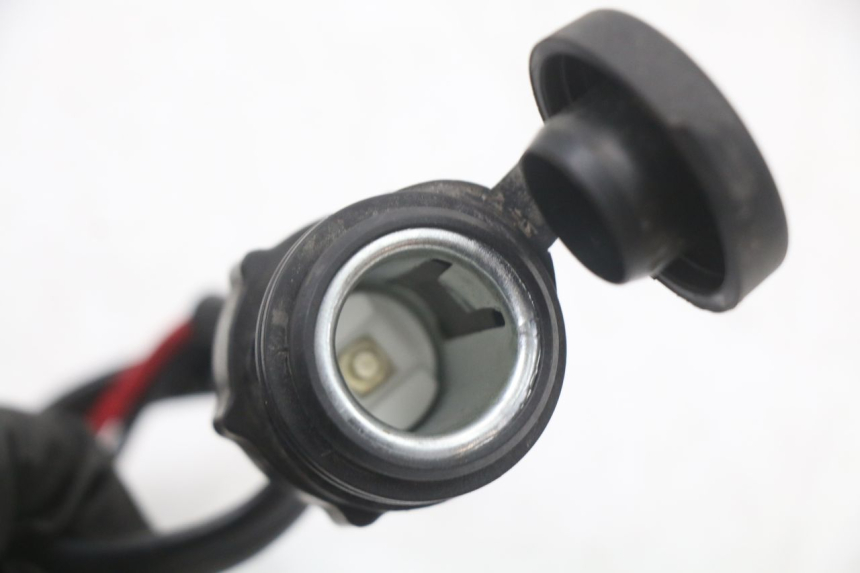 photo de PRESA ACCENDISIGARI HYTRACK HY S 4X4 410 (2013 - 2016) - Vista d'insieme del prodotto