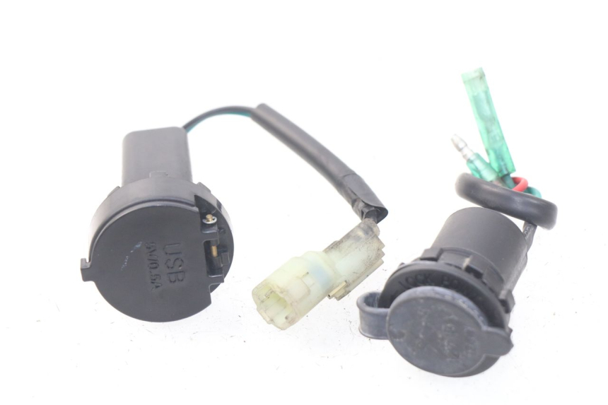 photo de Presa accendisigari SYM JOYMAX 250 (2013 - 2017) - Vista principale