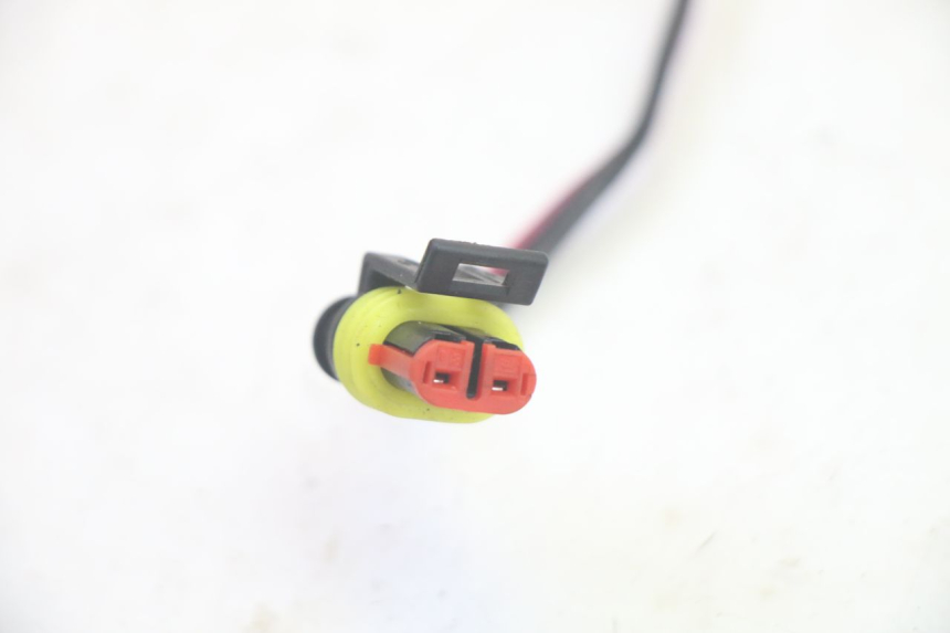 photo de PRESA ACCENDISIGARI PIAGGIO MP3 HPE 350 (2018 - 2020) - Primo piano tecnico