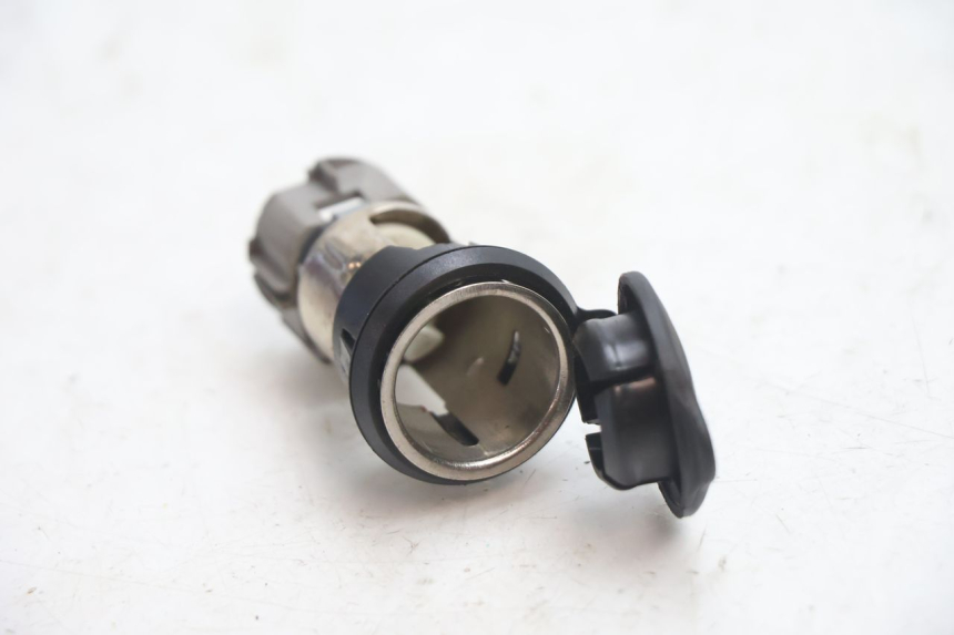 photo de PRESA ACCENDISIGARI PIAGGIO MP3 LT 400 (2007 - 2012) - Dettaglio del componente