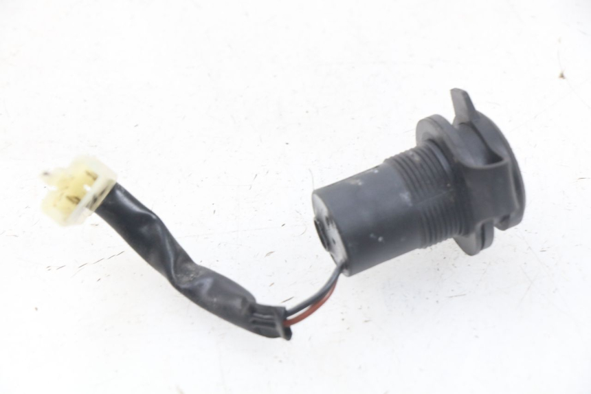 photo de Presa accendisigari MBK MW TRYPTIK 125 (2017 - 2022) - Altra angolazione