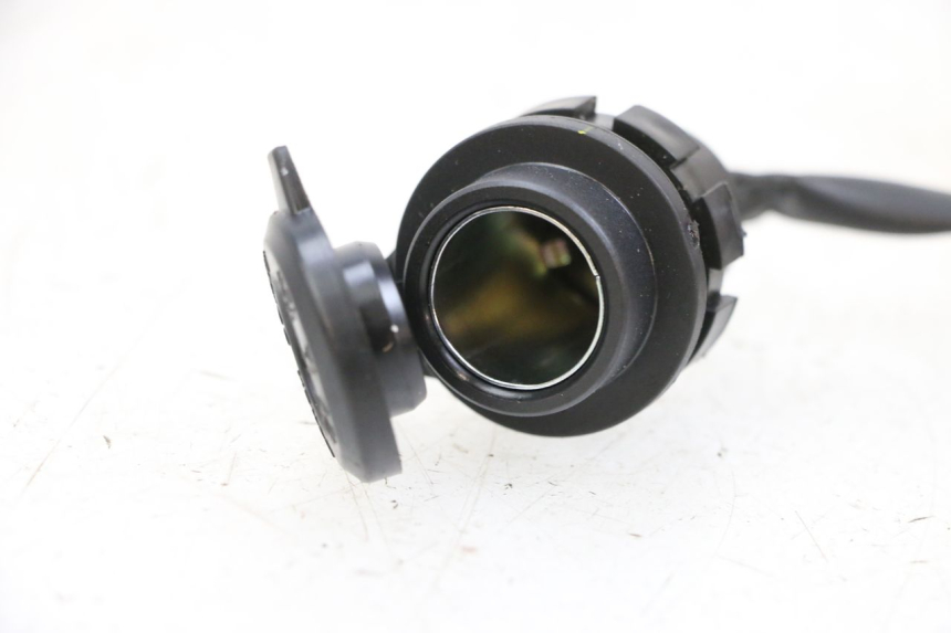 photo de PRESA ACCENDISIGARI YAMAHA NEO'S CORE 1 (2022 - 2026) - Vista d'insieme del prodotto