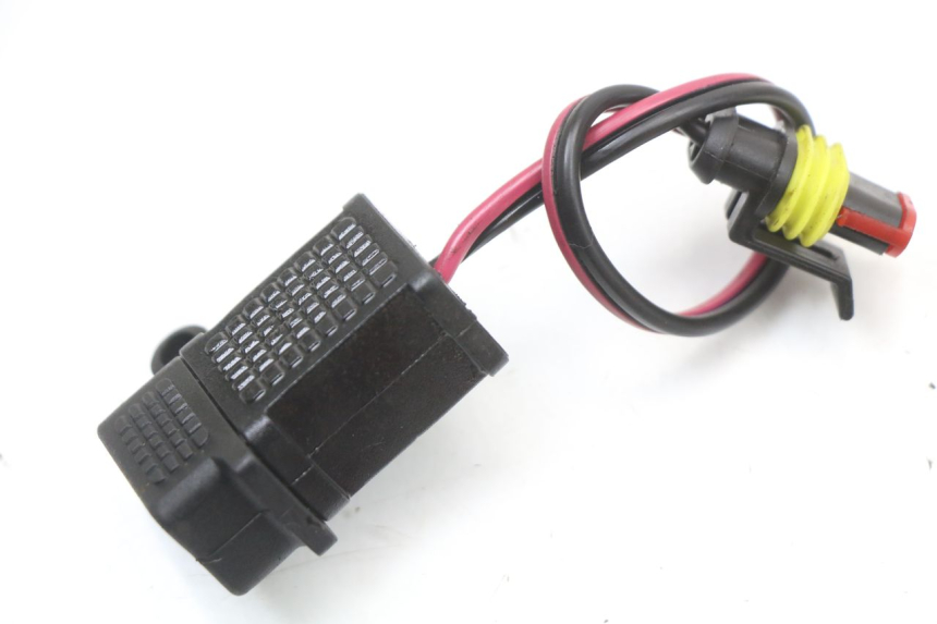 photo de PRESA ACCENDISIGARI PIAGGIO NEW TYPHOON 50 (2018 - 2021) - Zoom sullo stato d'uso