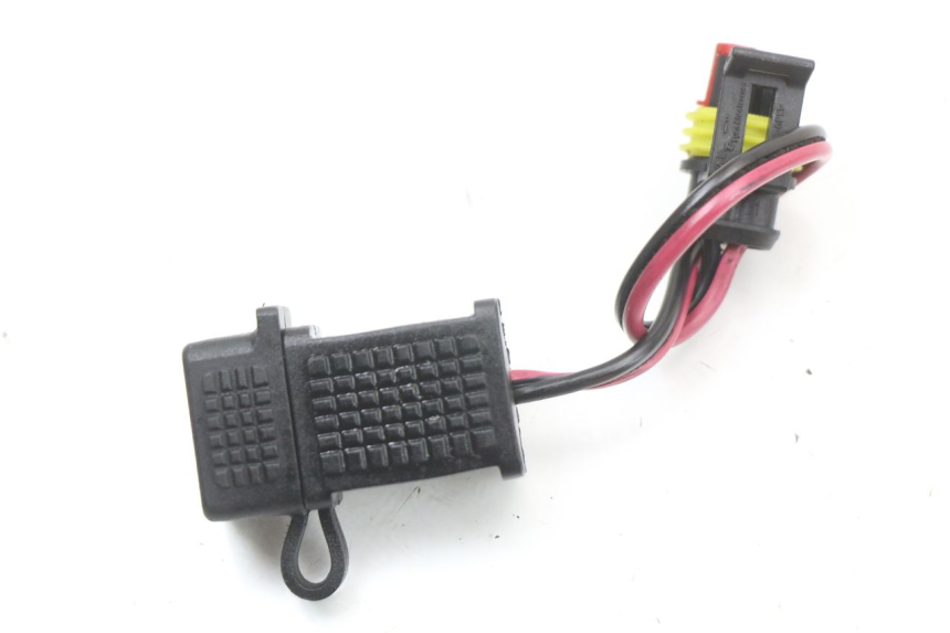 photo de PRESA ACCENDISIGARI PIAGGIO NEW TYPHOON 50 (2018 - 2021) - Altra angolazione