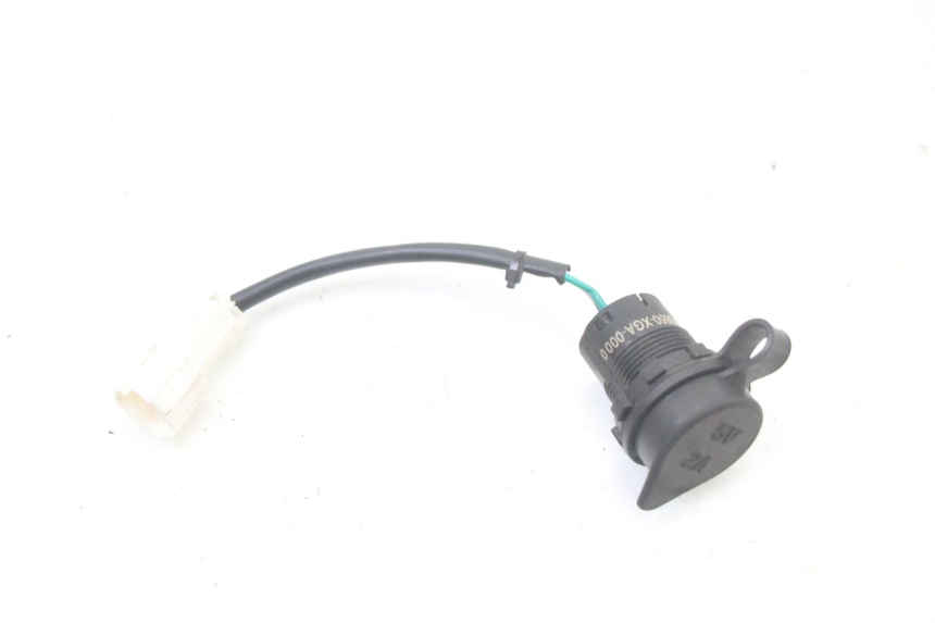 photo de PRESA ACCENDISIGARI SYM ORBIT III 3 4T 50 (2021 - 2025) - Altra angolazione