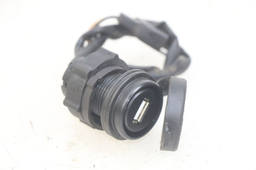 photo de PRISE ACCENDISIGARI RIDE RACE 2T 50 (2012 - 2017) - Vista principale