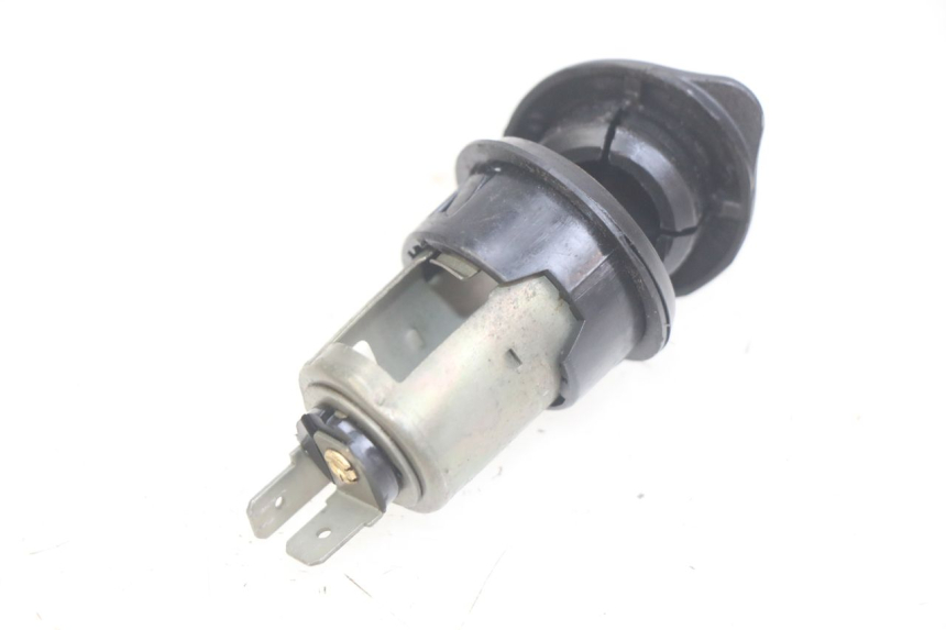 photo de PRESA ACCENDISIGARI APRILIA SCARABEO LIGHT 125 (2007 - 2011) - Altra angolazione