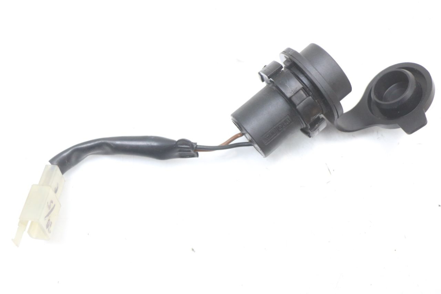 photo de PRESA ACCENDISIGARI YAMAHA XMAX X-MAX ABS 125 (2017 - 2020) - Zoom sullo stato d'uso