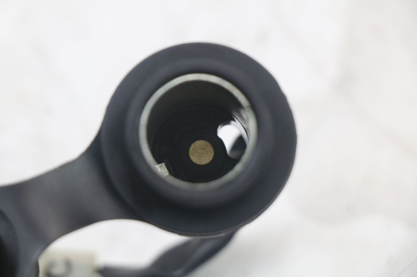 photo de PRESA ACCENDISIGARI YAMAHA XMAX X-MAX ABS 125 (2017 - 2020) - Dettagli dei punti di fissaggio