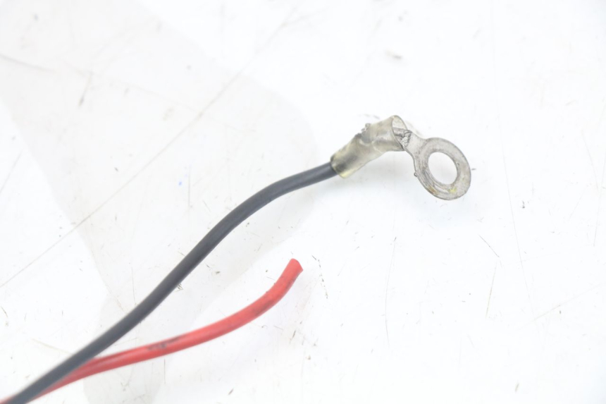 photo de PRESA ACCENDISIGARI YAMAHA FZ1 FAZER 1000 (2007 - 2009) - Dettagli dei punti di fissaggio