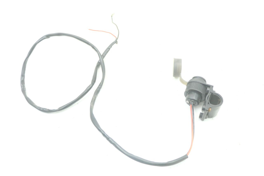 photo de PRESA ACCENDISIGARI YAMAHA XJ6 ABS 600 (2008 - 2016) - Primo piano tecnico