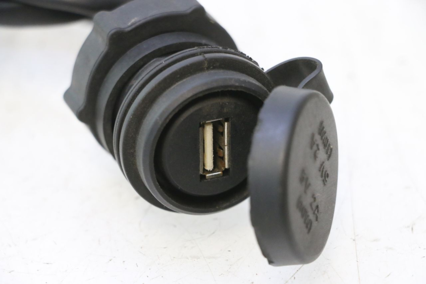photo de PRESA USB MASH BIBOP 2.0 50 (2021 - 2026) - Zoom sullo stato d'uso
