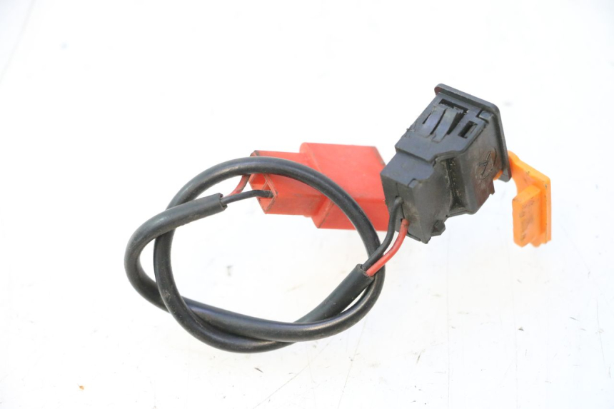 photo de PRESA USB WAYSCRAL E-START 1 (2018 - 2022) - Altra angolazione