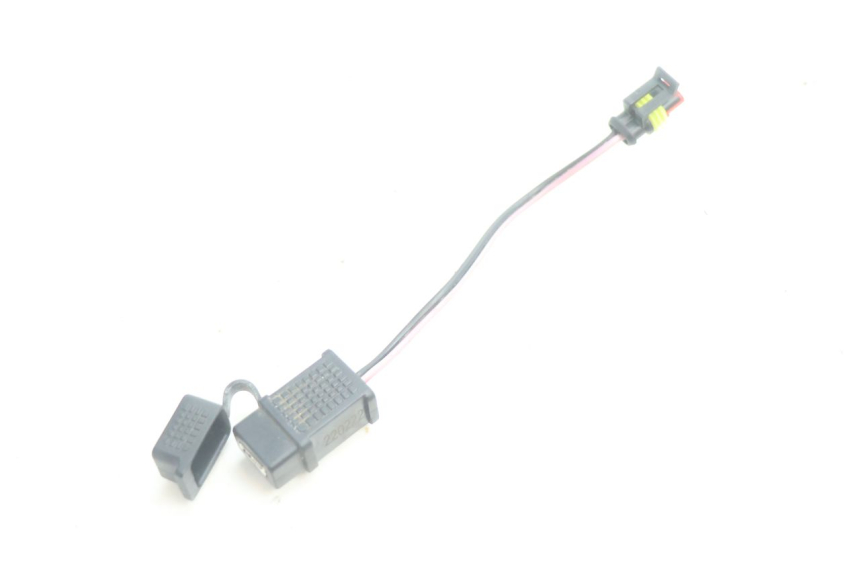 photo de PRESA USB PIAGGIO MP3 HPE 530 (2022 - 2026) - Vista principale