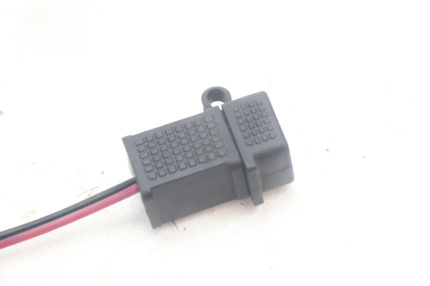 photo de PRESA USB PIAGGIO MP3 500 (2016 - 2018) - Dettaglio del componente