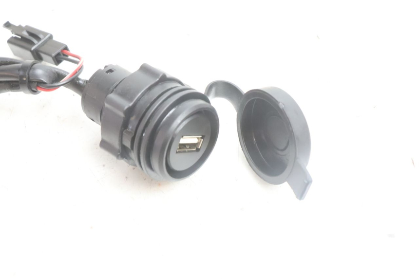 photo de PRESA USB JM MOTORS OLDIES 4T 50 (2010 - 2020) - Dettaglio del componente