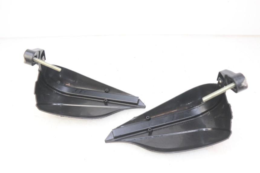 photo de PROTEZIONE MANI HONDA CB R 1000 (2018 - 2023) - Marcature e riferimenti originali