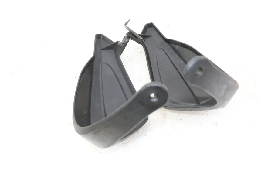 photo de PROTEZIONI MANI SYM CROX 4T 50 (2016 - 2023) - Altra angolazione