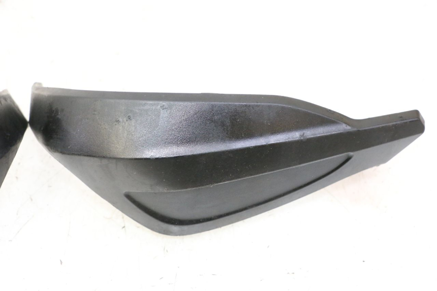 photo de PROTEZIONI MANI SYM CROX 4T 50 (2016 - 2023) - Primo piano tecnico