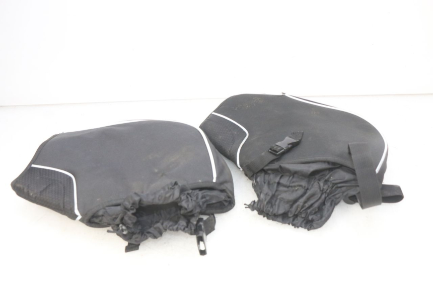 photo de PROTEZIONE MANI YAMAHA D'ELIGHT DELIGHT 115 (2013 - 2017) - Zoom sullo stato d'uso