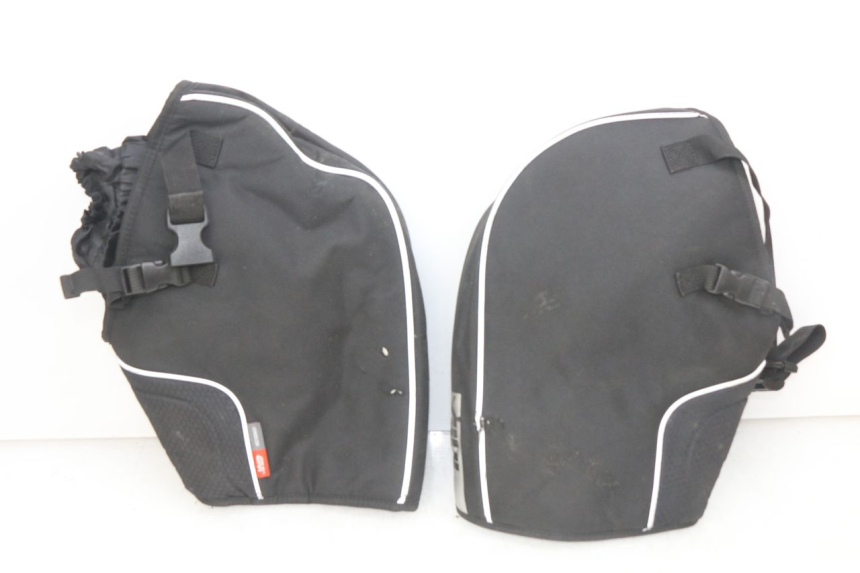 photo de PROTEZIONE MANI YAMAHA D'ELIGHT DELIGHT 115 (2013 - 2017) - Altra angolazione