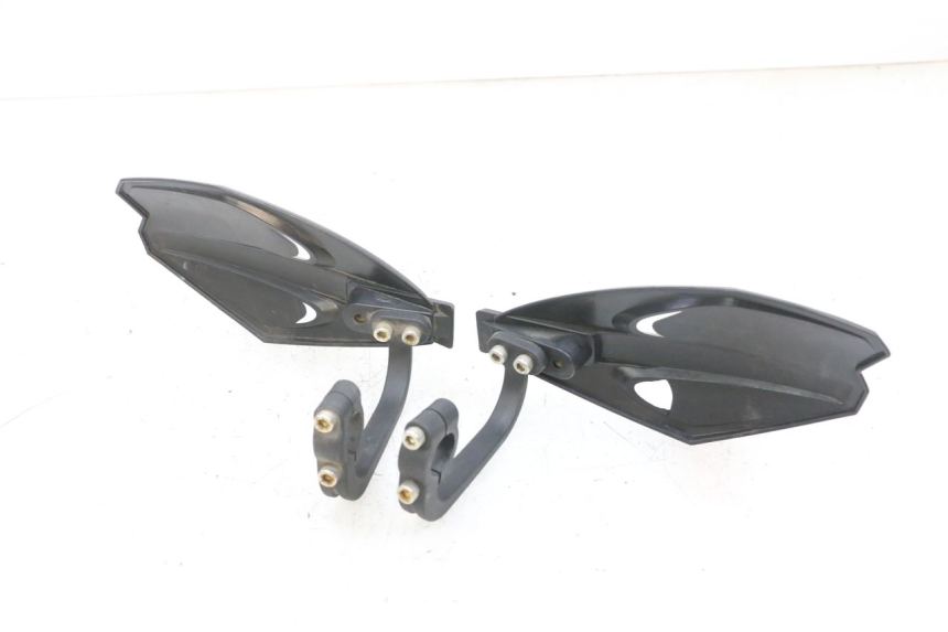 photo de PARAMANI RIEJU MRT 50 (2018 - 2021) - Primo piano tecnico