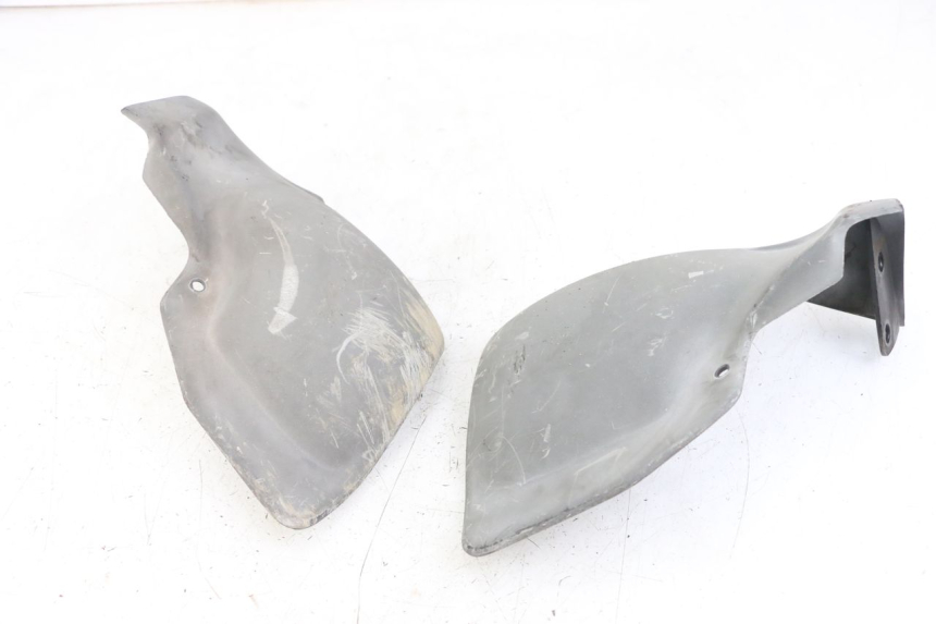 photo de PARAMANI APRILIA SCARABEO GT 125 (1999 - 2007) - Altra angolazione