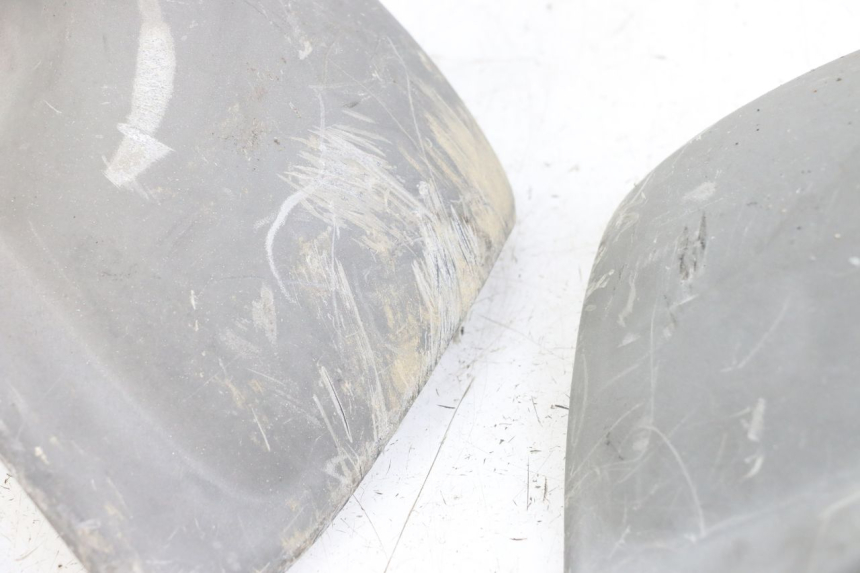 photo de PARAMANI APRILIA SCARABEO GT 125 (1999 - 2007) - Primo piano tecnico