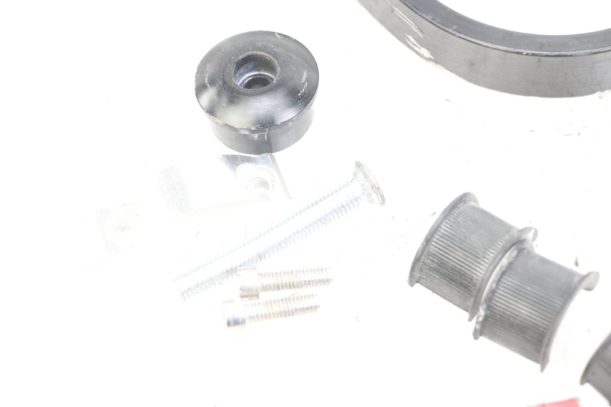 photo de PROTEZIONE MANI YAMAHA XT X 660 (2004 - 2016) - Caratteristiche distintive