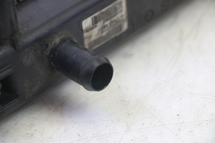 photo de RADIATORE QUADRO 4 4D 350 (2015 - 2018) - Vista d'insieme del prodotto