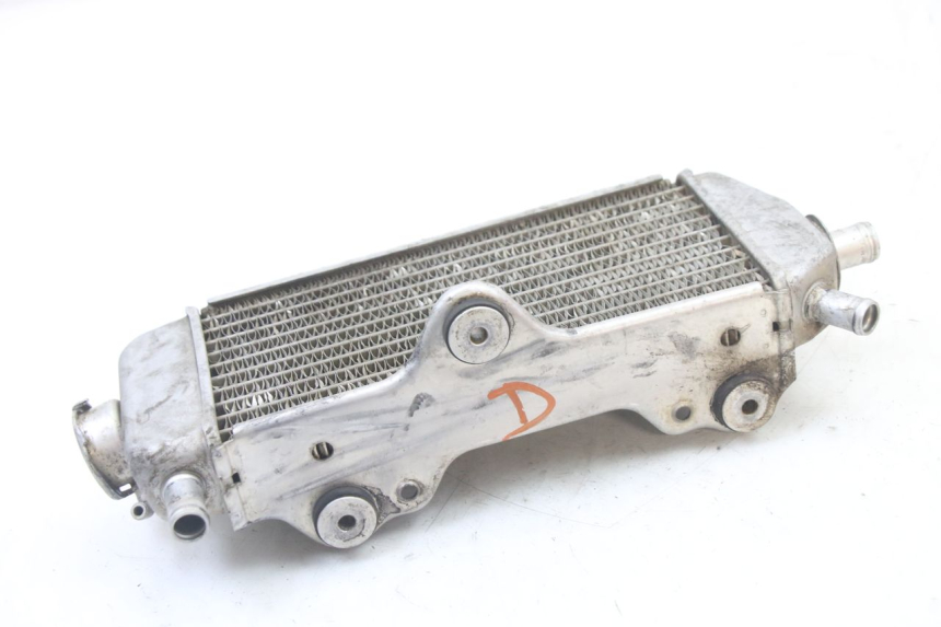 photo de RADIATORE YAMAHA YZ 125 (2006 - 2016) - Primo piano tecnico