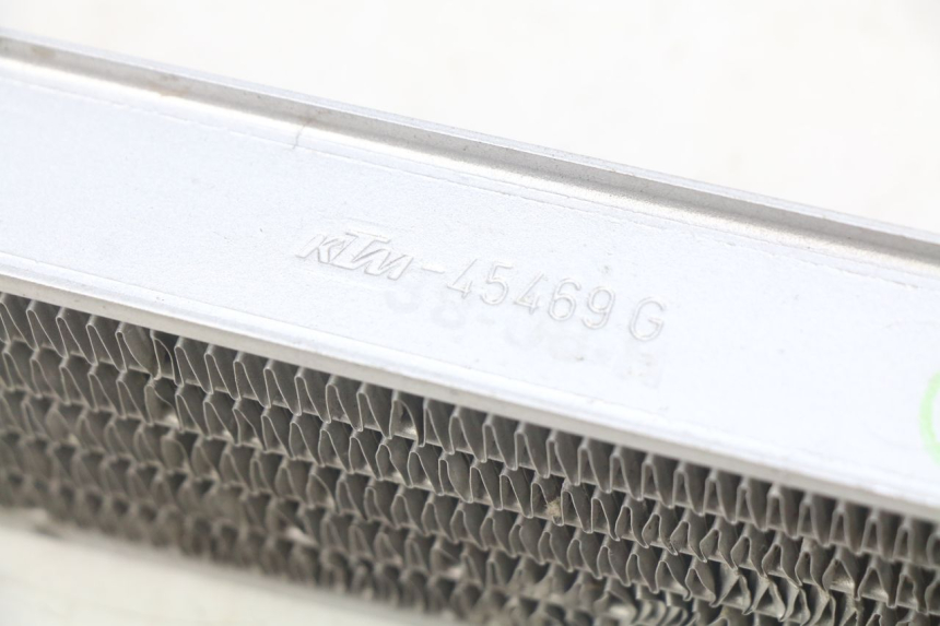 photo de RADIATORE SINISTRA PEUGEOT LUDIX BLASTER 50 (2006 - 2014) - Zoom sullo stato d'uso