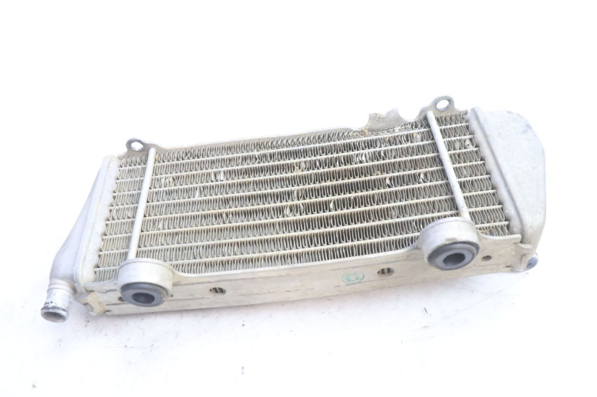photo de RADIATORE SINISTRA HUSABERG TE 250 (2011 - 2014) - Stato della superficie e materiale