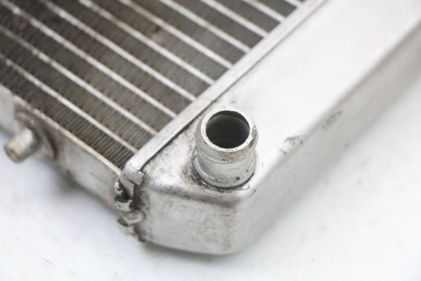 photo de RADIATORE NECO GPX LC 2T 50 (2014 - 2018) - Dettagli dei punti di fissaggio